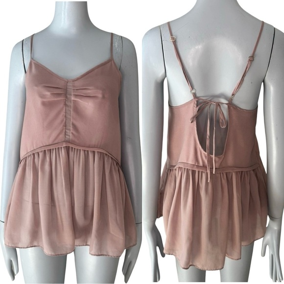 KIMCHI BLUE Sugar Plum Cami Peplum Top Silky Sheer Blush Pink Mauve Size Small - Picture 3 of 15